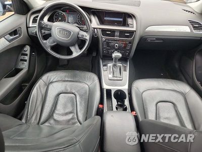 Zdjęcie 8 z 12 samochodu: 2013 AUDI A4 PREMIUM VIN:WAUBFAFL1DN032704 - miniatura