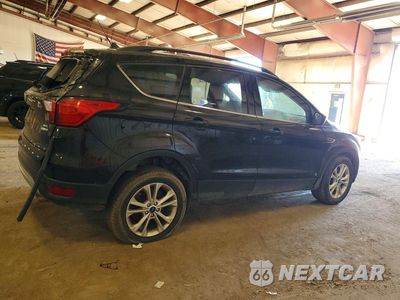 Trzecie zdjęcie samochodu z tyłu: 2019 FORD ESCAPE SEL VIN:1FMCU9HD3KUC24691 - miniatura