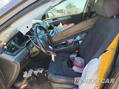 Zdjęcie 7 z 12 samochodu: 2019 HYUNDAI SONATA SEL VIN:5NPE34AF6KH814313 - miniatura