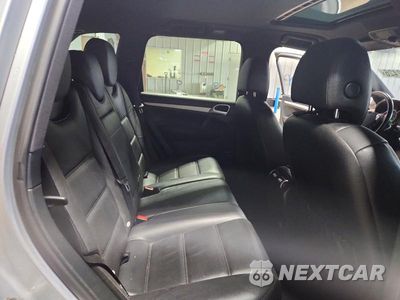 Zdjęcie 11 z 13 samochodu: 2009 PORSCHE CAYENNE S VIN:WP1AB29P69LA40202 - miniatura