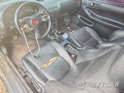 Zdjęcie 8 z 12 samochodu: 2001 ACURA INTEGRA GSR VIN:JH4DC23981S003389 - miniatura