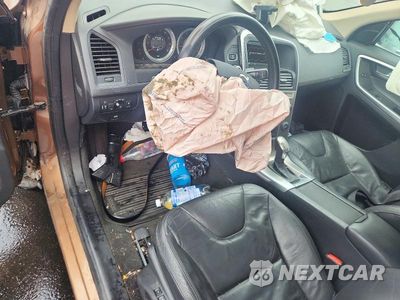 Zdjęcie 8 z 12 samochodu: 2013 VOLVO XC60 3.2 VIN:YV4940DZ2D2399828 - miniatura