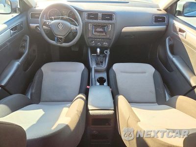Zdjęcie 8 z 12 samochodu: 2017 VOLKSWAGEN JETTA S VIN:3VW2B7AJ9HM376964 - miniatura