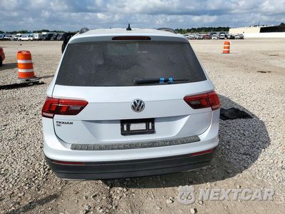 Zdjęcie 6 z 12 samochodu: 2019 VOLKSWAGEN TIGUAN VIN:3VV3B7AX8KM029212 - miniatura