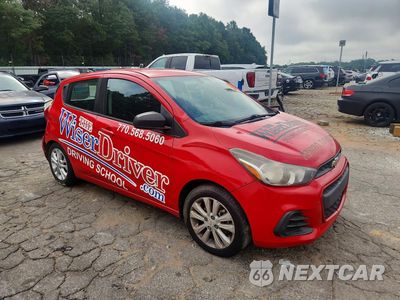 Czwarte zdjęcie samochodu z boku: 2017 CHEVROLET SPARK LS VIN:KL8CB6SA8HC782129 - miniatura