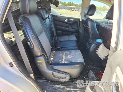 Zdjęcie 10 z 12 samochodu: 2019 NISSAN PATHFINDER SV VIN:5N1DR2MN9KC633991 - miniatura