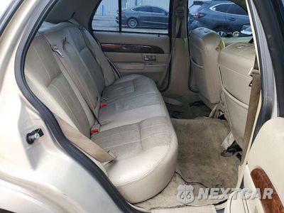 Zdjęcie 10 z 12 samochodu: 2008 MERCURY GRAND MARQUIS LS VIN:2MEFM75V68X661877 - miniatura