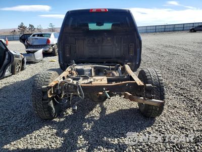 Zdjęcie 6 z 12 samochodu: 2018 GMC SIERRA K1500 SLT VIN:3GTU2NEJ6JG102233 - miniatura