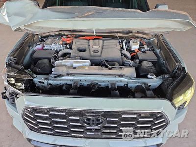 Zdjęcie 12 z 13 samochodu: 2025 TOYOTA SEQUOIA PLATINUM VIN:7SVAAABA9SX061585 - miniatura