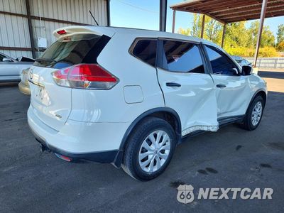 Trzecie zdjęcie samochodu z tyłu: 2016 NISSAN ROGUE S VIN:KNMAT2MV7GP634047 - miniatura