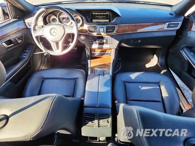Zdjęcie 8 z 12 samochodu: 2014 MERCEDES-BENZ E 350 VIN:WDDHF5KB3EA981834 - miniatura