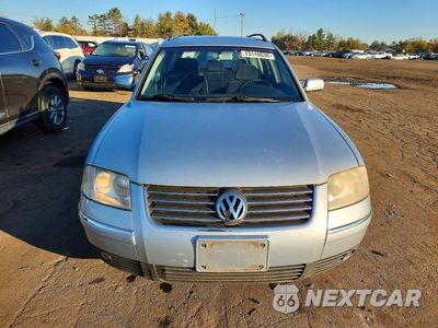 Piąte zdjęcie samochodu w środku: 2003 VOLKSWAGEN PASSAT GLS VIN:WVWVD63B43E080811 - miniatura