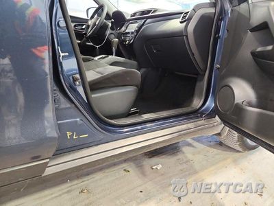 Zdjęcie 13 z 14 samochodu: 2015 NISSAN ROGUE SV VIN:KNMAT2MV6FP539784 - miniatura
