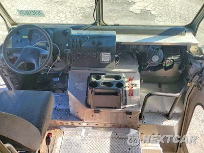 Zdjęcie 8 z 12 samochodu: 2020 FREIGHTLINER MT45G CHASSIS DELIVERY TRUCK VIN:4UZAC2EA1LCMK2950 - miniatura