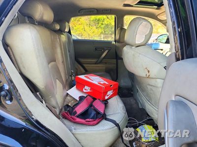 Zdjęcie 11 z 13 samochodu: 2005 INFINITI FX35 BASE VIN:JNRAS08W45X213409 - miniatura