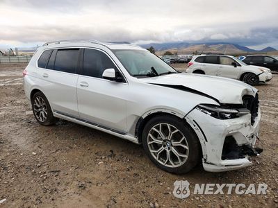 Czwarte zdjęcie samochodu z boku: 2020 BMW X7 XDRIVE40I VIN:5UXCW2C00L9A03159 - miniatura