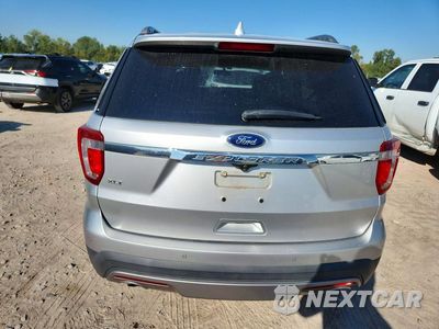 Zdjęcie 6 z 13 samochodu: 2017 FORD EXPLORER XLT VIN:1FM5K7D80HGB14149 - miniatura