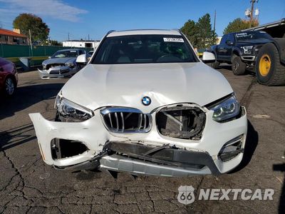 Piąte zdjęcie samochodu w środku: 2018 BMW X3 XDRIVE30I VIN:5UXTR9C55JLC81129 - miniatura