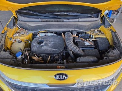 Zdjęcie 12 z 13 samochodu: 2021 KIA SELTOS SX VIN:KNDETCA25M7088636 - miniatura