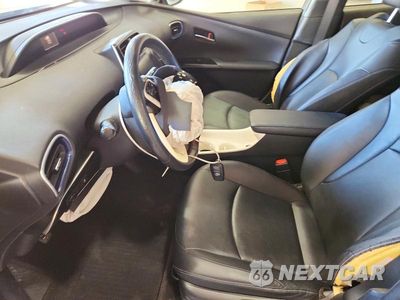 Zdjęcie 7 z 12 samochodu: 2016 TOYOTA PRIUS THREE TOURING VIN:JTDKARFU1G3026474 - miniatura