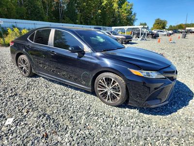 Czwarte zdjęcie samochodu z boku: 2018 TOYOTA CAMRY SE VIN:4T1B11HKXJU545906 - miniatura
