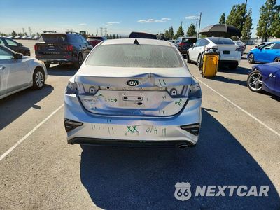 Zdjęcie 6 z 12 samochodu: 2019 KIA FORTE LXS VIN:3KPF24ADXKE115938 - miniatura