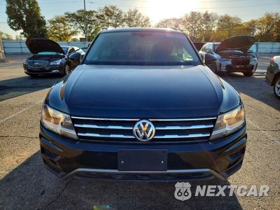 Piąte zdjęcie samochodu w środku: 2020 VOLKSWAGEN TIGUAN SE VIN:3VV3B7AX0LM121013 - miniatura