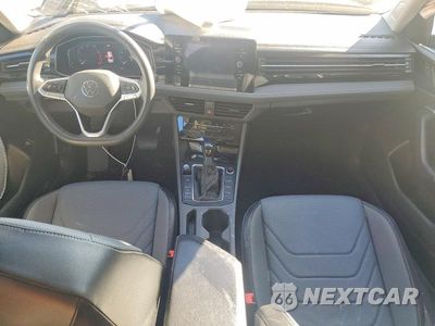 Zdjęcie 8 z 12 samochodu: 2026 VOLKSWAGEN JETTA SEL VIN:3VWGW7BU3TM016522 - miniatura