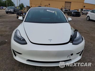 Piąte zdjęcie samochodu w środku: 2022 TESLA MODEL 3 VIN:5YJ3E1EB2NF112483 - miniatura