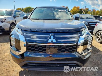 Piąte zdjęcie samochodu w środku: 2025 MITSUBISHI OUTLANDER ES VIN:JA4J4UA82SZ028427 - miniatura