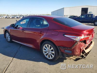 Drugie zdjęcie samochodu z przodu: 2018 TOYOTA CAMRY LE VIN:4T1B11HK2JU554213 - miniatura