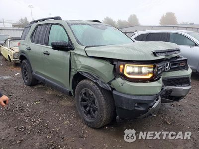 Czwarte zdjęcie samochodu z boku: 2026 HONDA PASSPORT TRAILSPORT ELITE VIN:5FNYF9H85TB093880 - miniatura