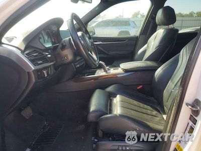 Zdjęcie 7 z 13 samochodu: 2015 BMW X5 XDRIVE35I VIN:5UXKR0C56F0K70086 - miniatura