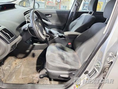 Zdjęcie 7 z 12 samochodu: 2010 TOYOTA PRIUS II VIN:JTDKN3DU8A0104827 - miniatura