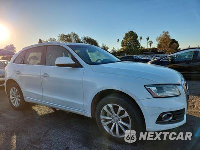 Czwarte zdjęcie samochodu z boku: 2016 AUDI Q5 PREMIUM VIN:WA1C2AFP9GA041100 - miniatura