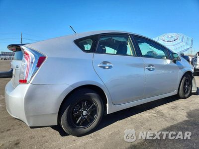 Trzecie zdjęcie samochodu z tyłu: 2014 TOYOTA PRIUS FOUR VIN:JTDKN3DU7E0359569 - miniatura