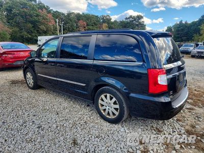 Drugie zdjęcie samochodu z przodu: 2015 CHRYSLER TOWN & COUNTRY TOURING VIN:2C4RC1BG7FR654605 - miniatura