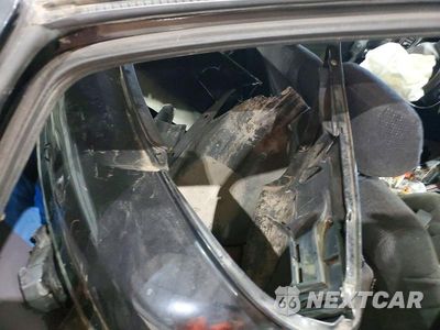 Zdjęcie 12 z 13 samochodu: 2002 SATURN L200 VIN:1G8JU54F42Y515702 - miniatura