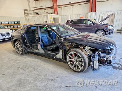 Czwarte zdjęcie samochodu z boku: 2024 AUDI RS7 VIN:WUAPDBF22RN903549 - miniatura