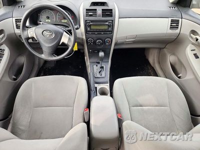 Zdjęcie 8 z 13 samochodu: 2012 TOYOTA COROLLA L VIN:2T1BU4EE3CC826277 - miniatura