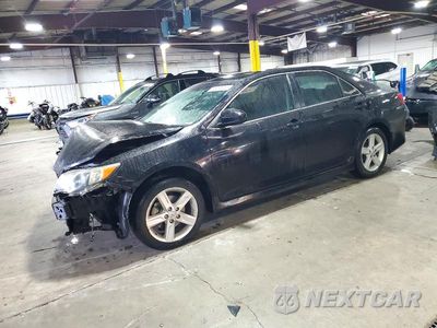 2014 TOYOTA CAMRY SE 4T1BF1FK2EU839147 - główne zdjęcie licytacji z USA - miniatura