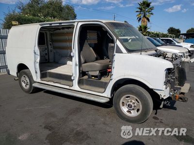 Czwarte zdjęcie samochodu z boku: 2022 GMC SAVANA 2500 CARGO DELIVERY VAN VIN:1GTW7AFP7N1172253 - miniatura