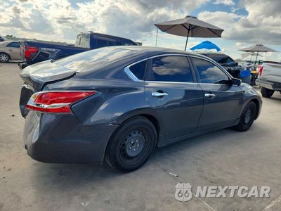 Trzecie zdjęcie samochodu z tyłu: 2013 NISSAN ALTIMA 2.5 VIN:1N4AL3AP9DC178055 - miniatura