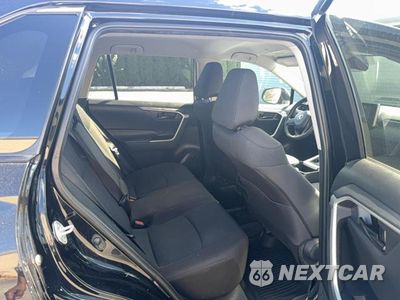 Zdjęcie 6 z 13 samochodu: 2023 TOYOTA RAV4 LE VIN:2T3F1RFV6PW368610 - miniatura