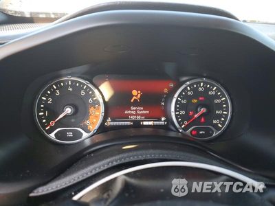 Zdjęcie 9 z 12 samochodu: 2018 JEEP RENEGADE LIMITED VIN:ZACCJBDB4JPH02173 - miniatura
