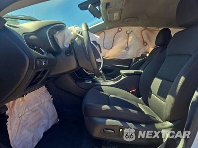 Zdjęcie 7 z 12 samochodu: 2019 CHEVROLET MALIBU RS VIN:1G1ZG5ST9KF189120 - miniatura