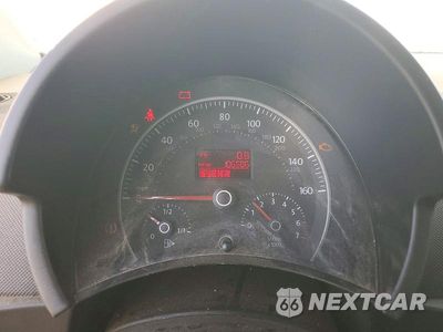 Zdjęcie 9 z 12 samochodu: 2010 VOLKSWAGEN NEW BEETLE VIN:3VWPG3AG1AM011558 - miniatura