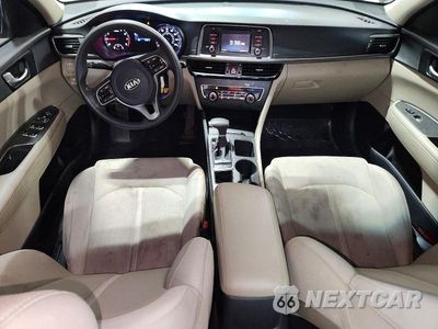 Zdjęcie 8 z 12 samochodu: 2016 KIA OPTIMA LX VIN:KNAGT4L35G5092803 - miniatura