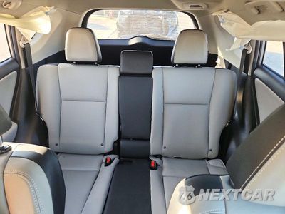 Zdjęcie 10 z 13 samochodu: 2017 TOYOTA RAV4 LIMITED VIN:2T3YFREV1HW336953 - miniatura