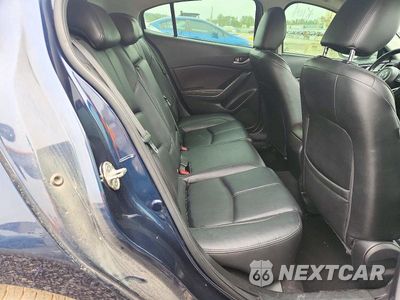 Zdjęcie 10 z 12 samochodu: 2018 MAZDA 3 TOURING VIN:3MZBN1L32JM184102 - miniatura